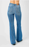 Judy Blue Classic Flare Jean

