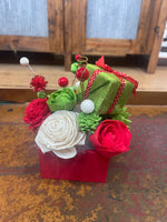 Grinch Themed Wooden Flower Arrangement
